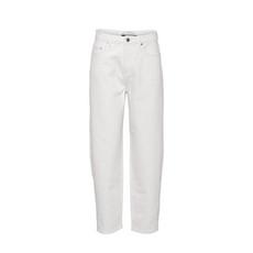 Girlfriend Jeans Avelon | Blanche | Wit via WhatTheF