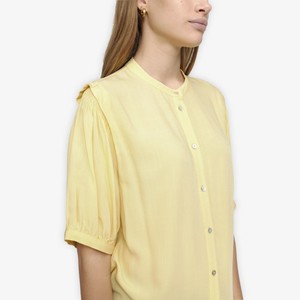 Pansy Shirt | Soft Rebels | Geel from WhatTheF