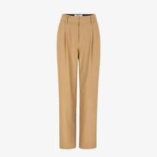 Loose Pants met bandplooi Vilja | Soft Rebels | Bruin via WhatTheF