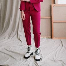 Broek Beyhan | JLabel | Fuchsia via WhatTheF