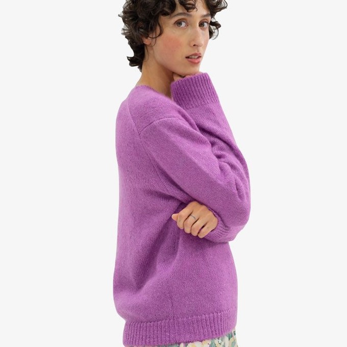 Mohair V-hals Sweater Cali | Ekyog | Lila from WhatTheF