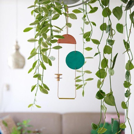 Wandhanger Play | Renske Versluis | Groen koper from WhatTheF