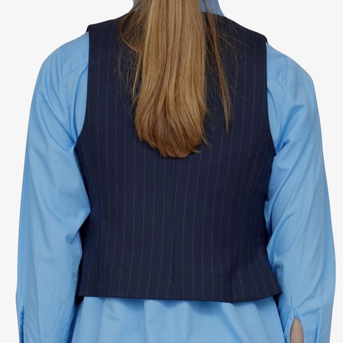 Krijtstreep Gilet Marjorie | Basic Apparel | Blauw from WhatTheF