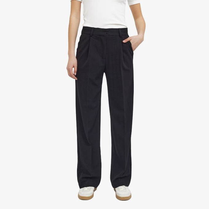 Loose Pants Vilja | Soft Rebels | Zwart from WhatTheF