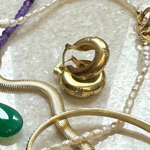 Oorbellen Creolen Sterretjes | I Am Jai | Goud from WhatTheF