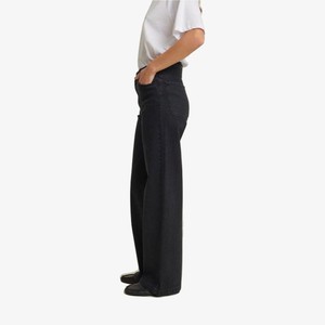 Jeans Enya | Basic Apparel | Zwart from WhatTheF