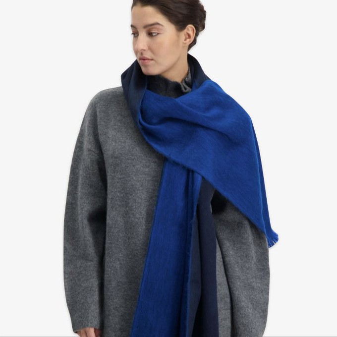 Dubbelzijdige sjaal | Alpaca Loca | Blauw from WhatTheF