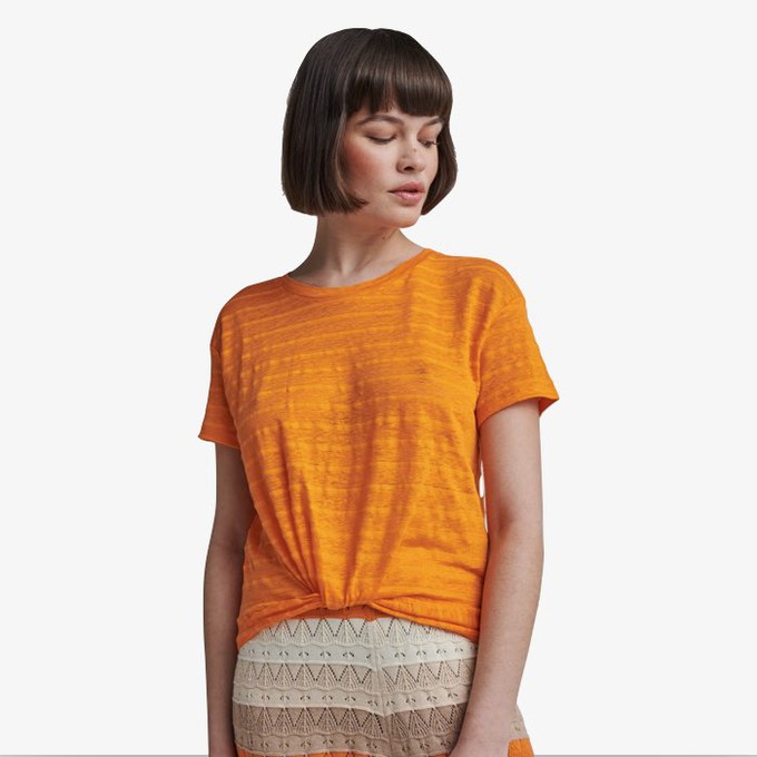Linnen T-shirt Julie | Absolut Cashmere | Oranje from WhatTheF