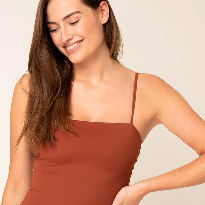 Sole One Piece - reversible spice / pink from Woodlike Ocean