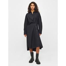 Knowledge Cotton Apparel | middellange shirt dress jurk poplin zwart – op 2 manieren te dragen via WWen