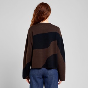Dedicated | geweven sweater limhamn flowy block koffiebruin from WWen