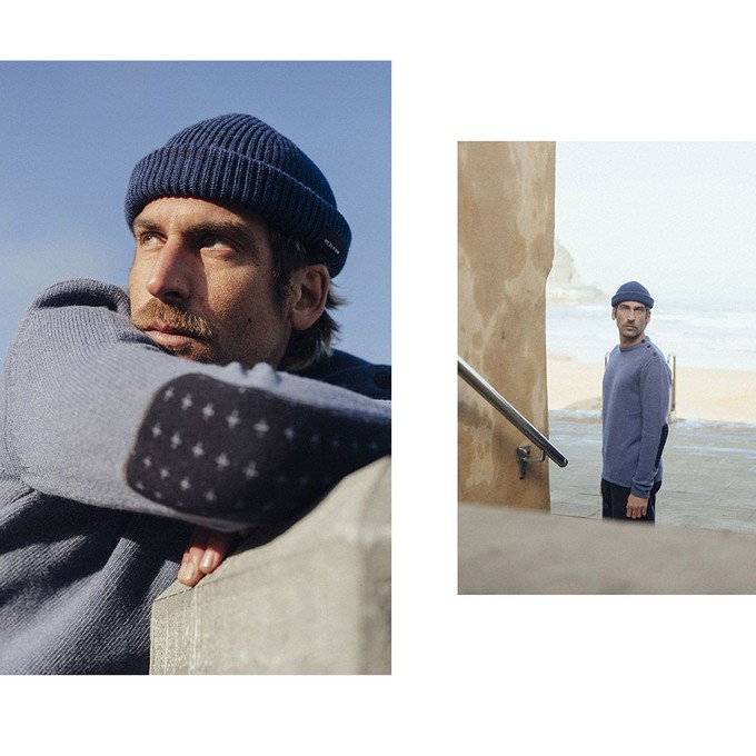 Bask in the Sun | wollen sweater izar elleboog patch blauw from WWen