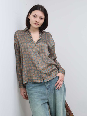 Mona Shirt atlas from Yahmo