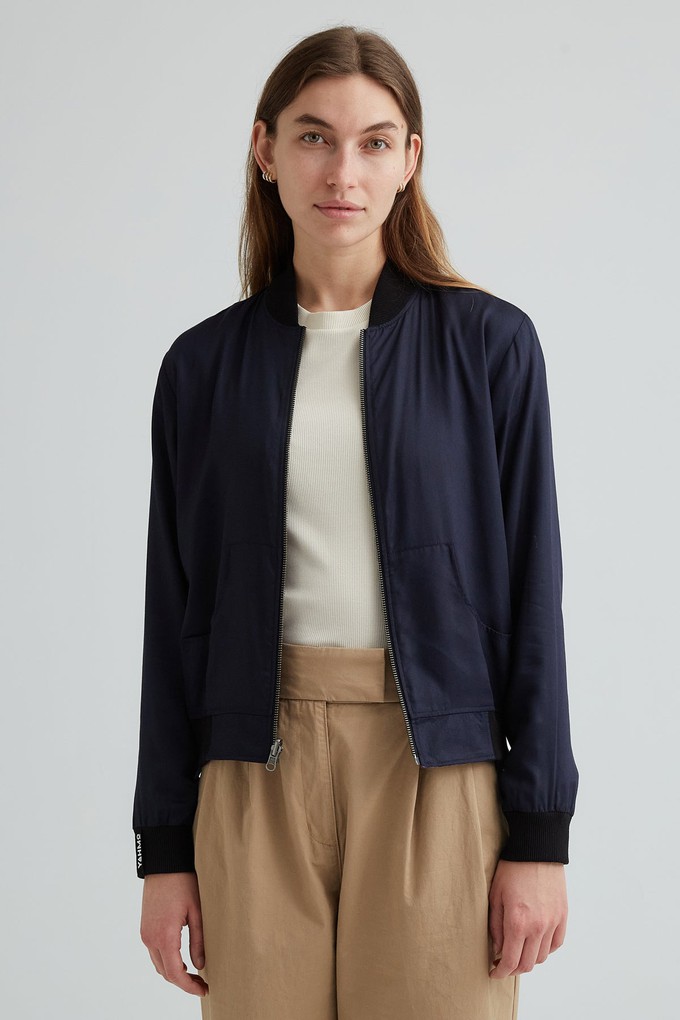 Ruth Reversible Bomber Jacket moka/navy from Yahmo