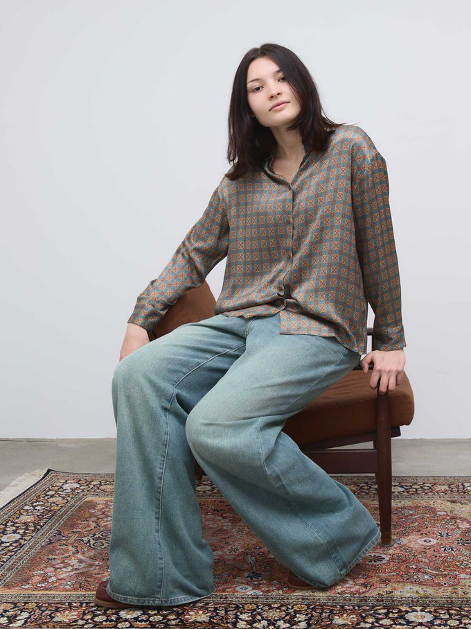 Mona Shirt atlas from Yahmo