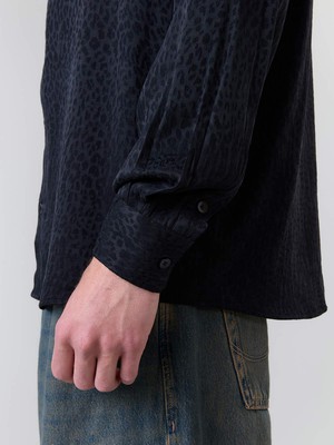 Hans Shirt leo from Yahmo