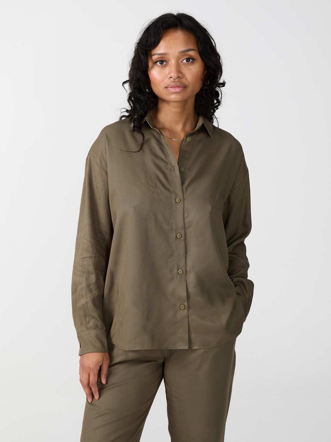 Mona Shirt olive from Yahmo