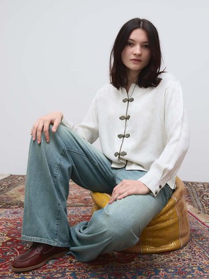 Erna Blouse jasmine from Yahmo