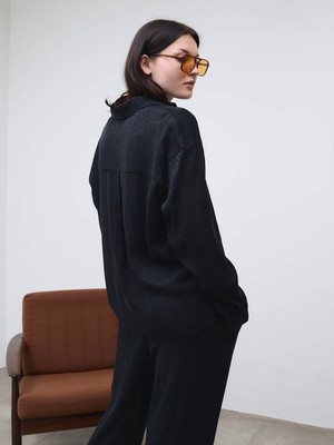 Mona Shirt leo from Yahmo