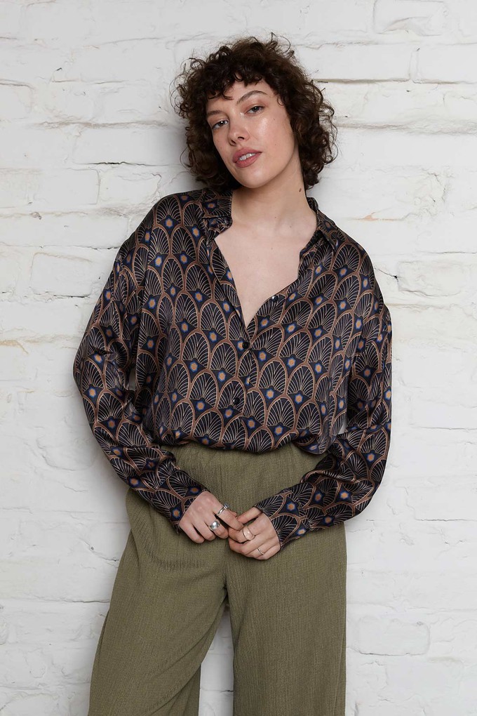 Mona Shirt metropolis from Yahmo