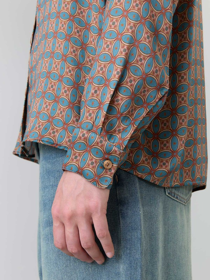 Mona Shirt atlas from Yahmo
