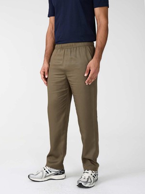Walter Pants olive from Yahmo
