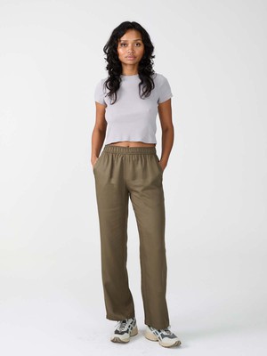 Hilde Pants olive from Yahmo