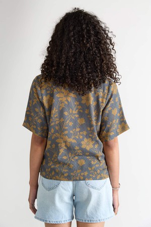 Elfie Shirt ikebana from Yahmo