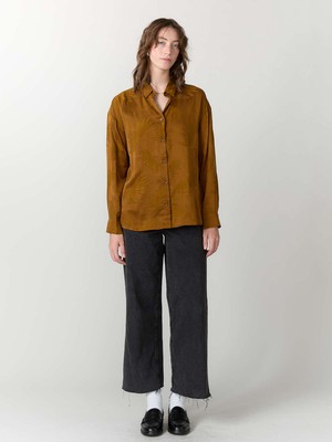 Mona Shirt sandalwood from Yahmo