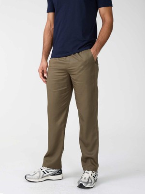 Walter Pants olive from Yahmo
