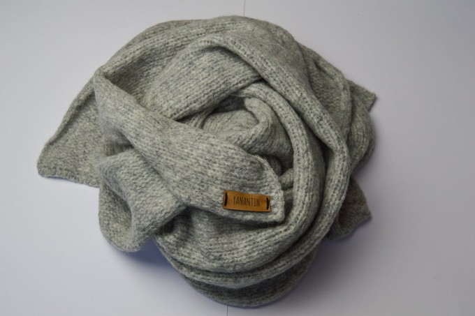 Tightly Knitted Extra Large Scarf | Silvery Grey | Baby Alpaca & Merino Wool Blend from Yanantin Alpaca