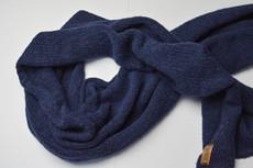 Tightly Knitted Extra Large Scarf | Navy Blue | Baby Alpaca & Merino Wool Blend van Yanantin Alpaca
