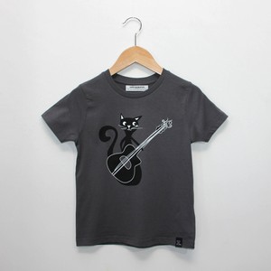 Kinder t-shirt ‘Django is worth the cat’ – Grey from zebrasaurus