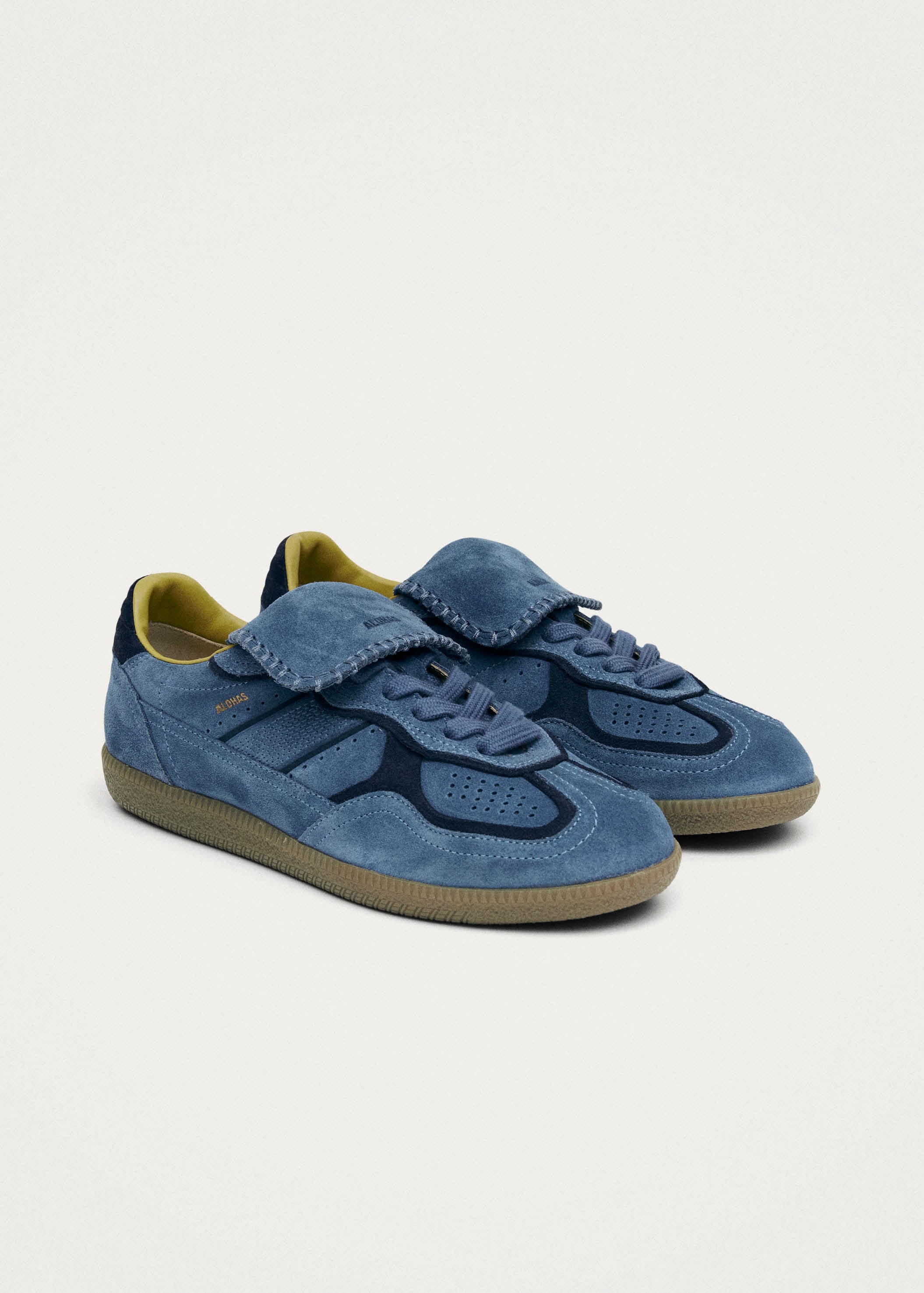 【送料&関税込】A.P.C. Leather And Suede Sneakers A P C ワントーンが スエードスニーカー 44(28cm位)｜Yahoo