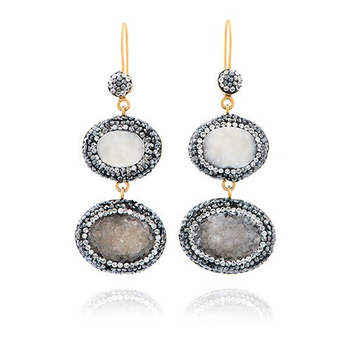 Precious witte dubbele druzzy oorbellen | SAMPLE SALE from Ana Dyla Precious witte dubbele druzzy oorbellen | SAMPLE SALE from Ana Dyla