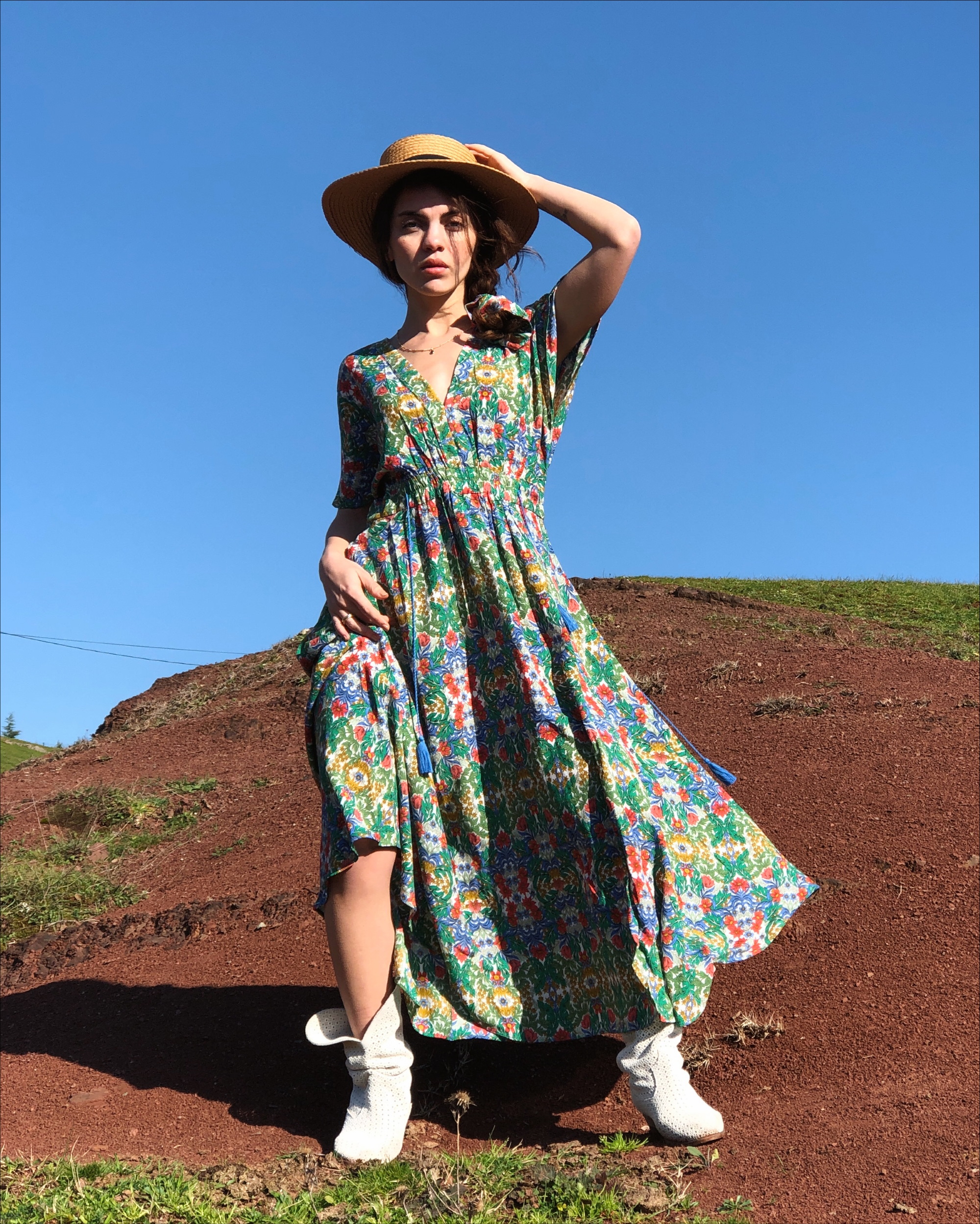 Project Cece | Daydream Floral Dress