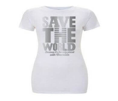 Save the World, Save Chocolate Dames T-shirt - Wit from ChillFish Design Save the World, Save Chocolate Dames T-shirt - Wit from ChillFish Design