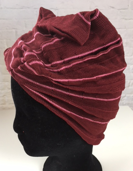 schubbenmuts from Knits For Your Inspiration schubbenmuts from Knits For Your Inspiration