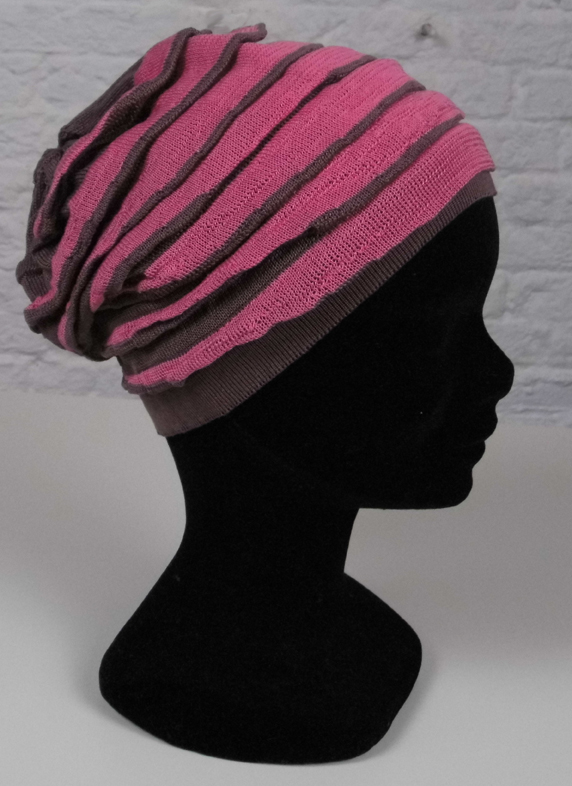 NIEUWE PLOOI MUTS KATOEN from Knits For Your Inspiration NIEUWE PLOOI MUTS KATOEN from Knits For Your Inspiration