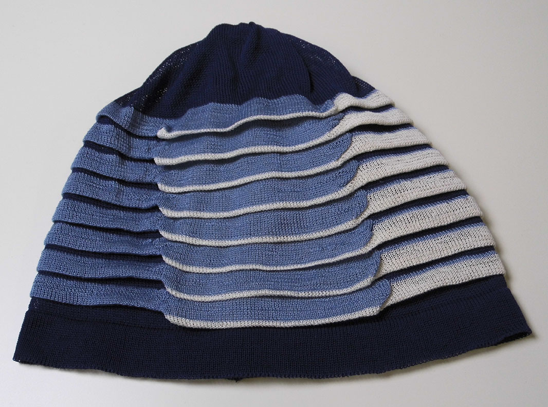 FLAPPLOOI MUTS KATOEN from Knits For Your Inspiration FLAPPLOOI MUTS KATOEN from Knits For Your Inspiration