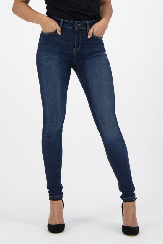 Roxy Super Skinny Extra High Dark Night from Kuyichi Roxy Super Skinny Extra High Dark Night from Kuyichi