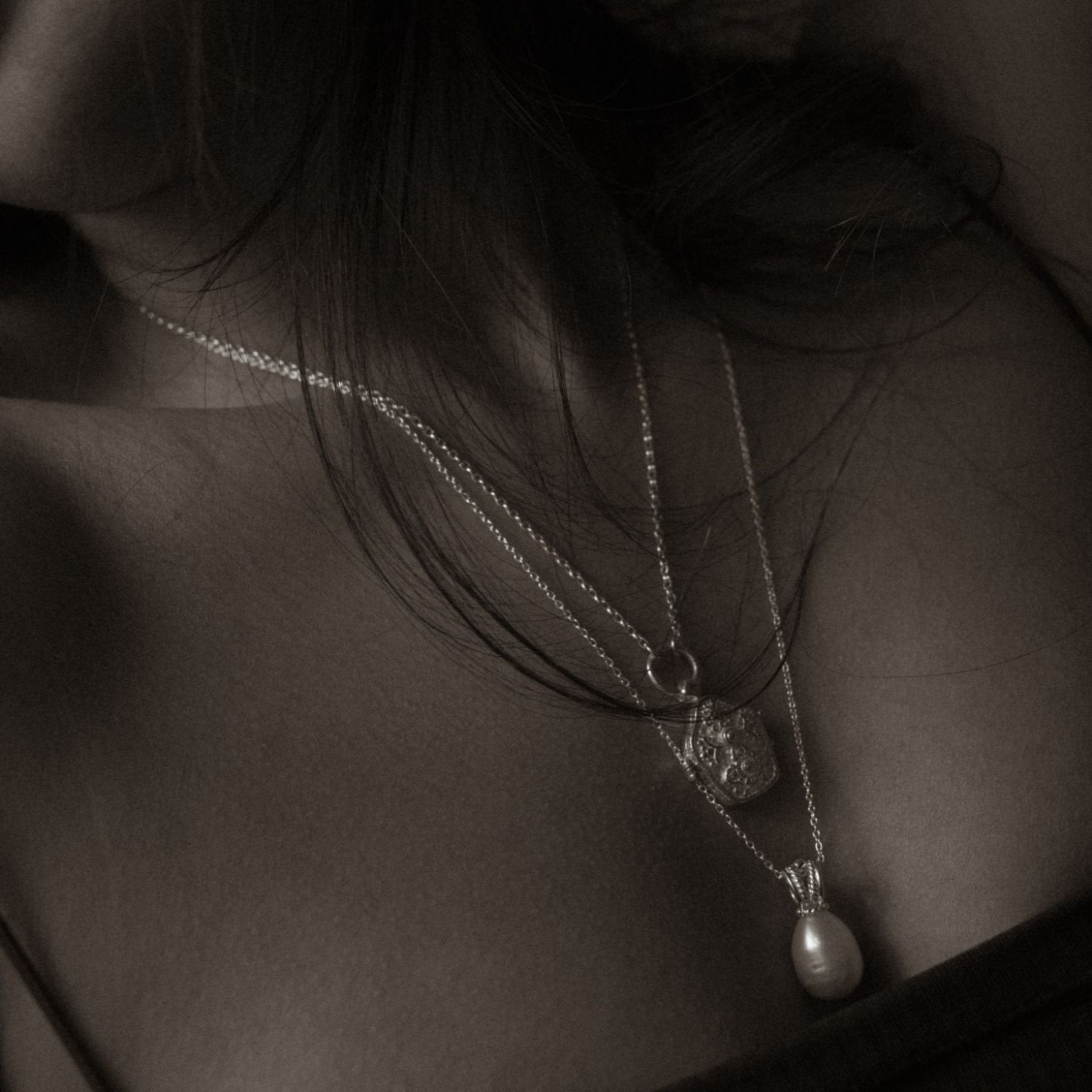 ★ROSEMONT★ Silver pearl necklace Selene RA24D15J Project Cece | Selene Pearl Pendant Silver