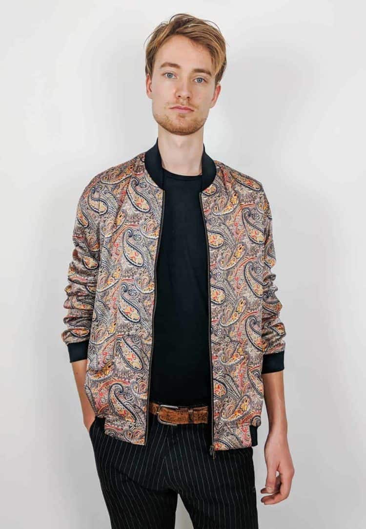 Bomber Wendejacke Yellow Paisley Men from Malimo Bomber Wendejacke Yellow Paisley Men from Malimo