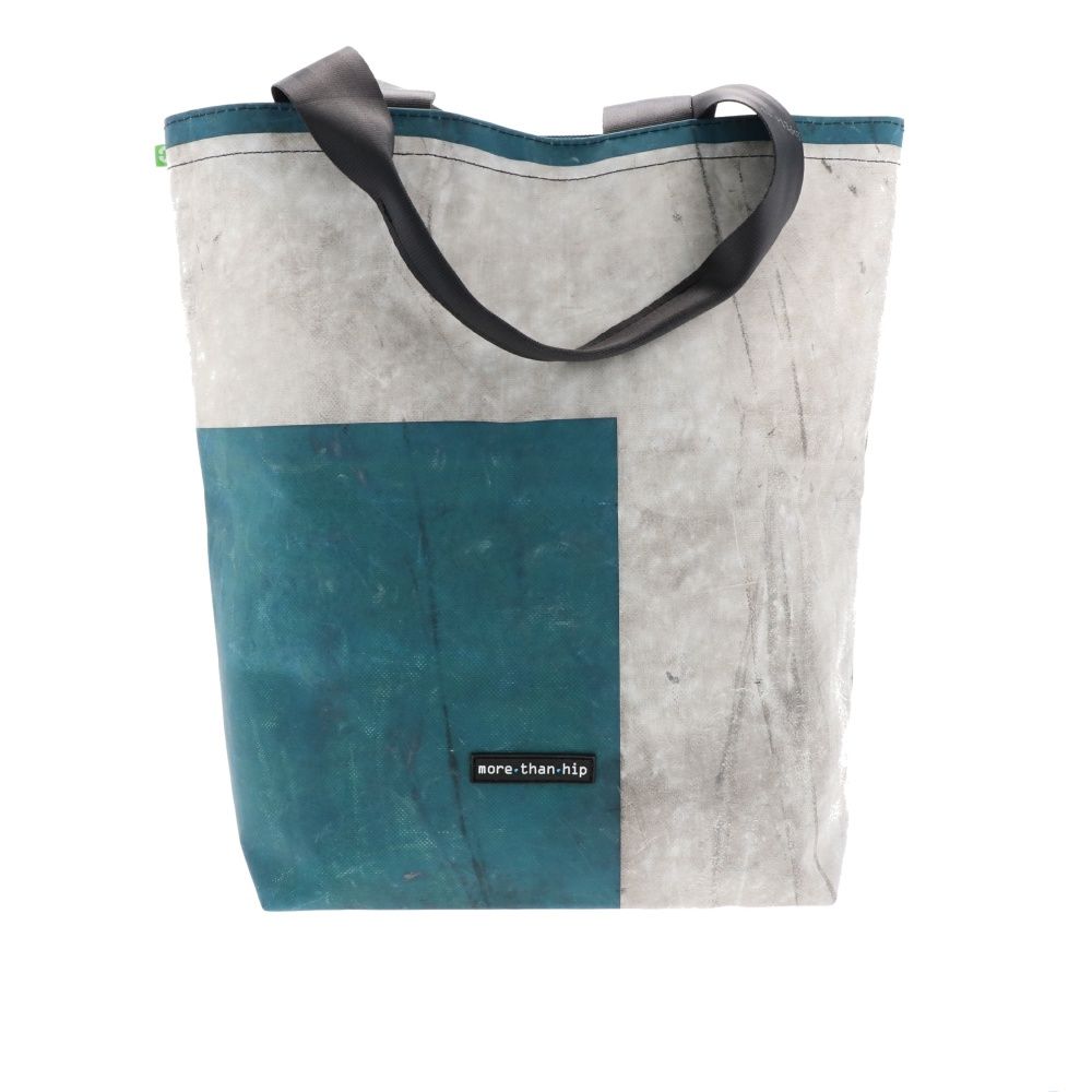 shopper tas van gerecycled vrachtwagenzeil - Barcelona from MoreThanHip shopper tas van gerecycled vrachtwagenzeil - Barcelona from MoreThanHip