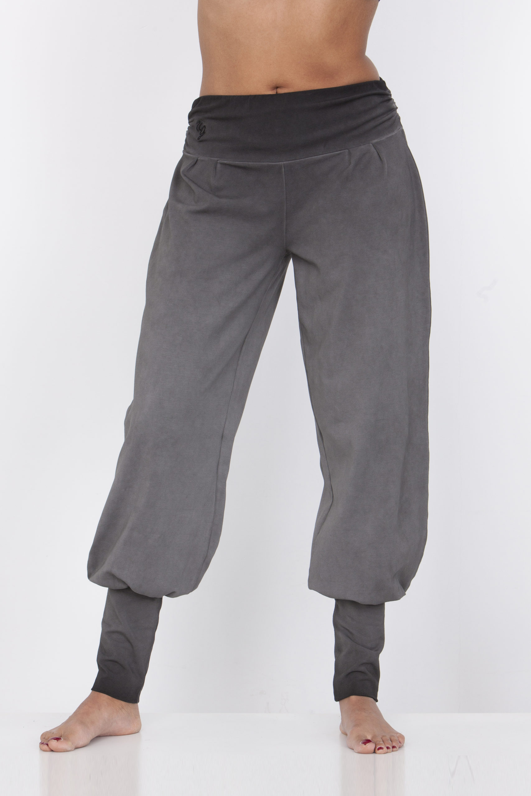 Dakini Yoga Broek – Off Black from Renegade Guru Dakini Yoga Broek – Off Black from Renegade Guru