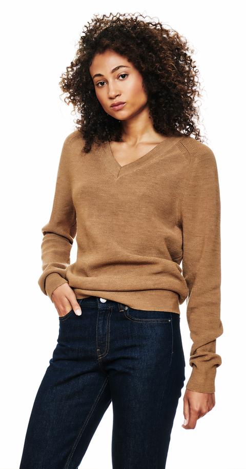 The V-Neck Sweater - Camel from Teym The V-Neck Sweater - Camel from Teym